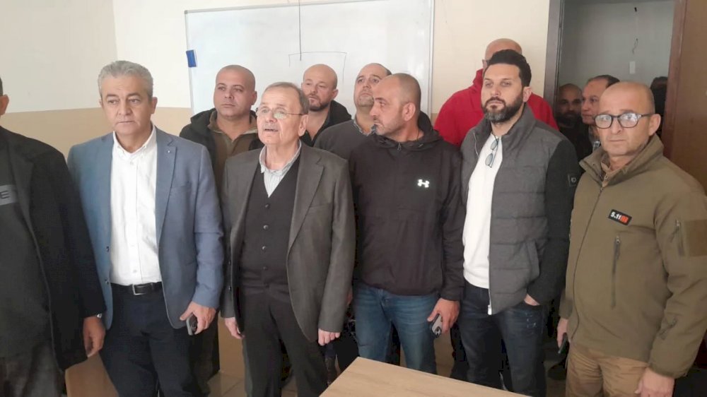 The mayor of Sidon, Engineer Mustafa Hijazi, inspects the damage caused by the Israeli raid on the “Al-Maqasid building”.