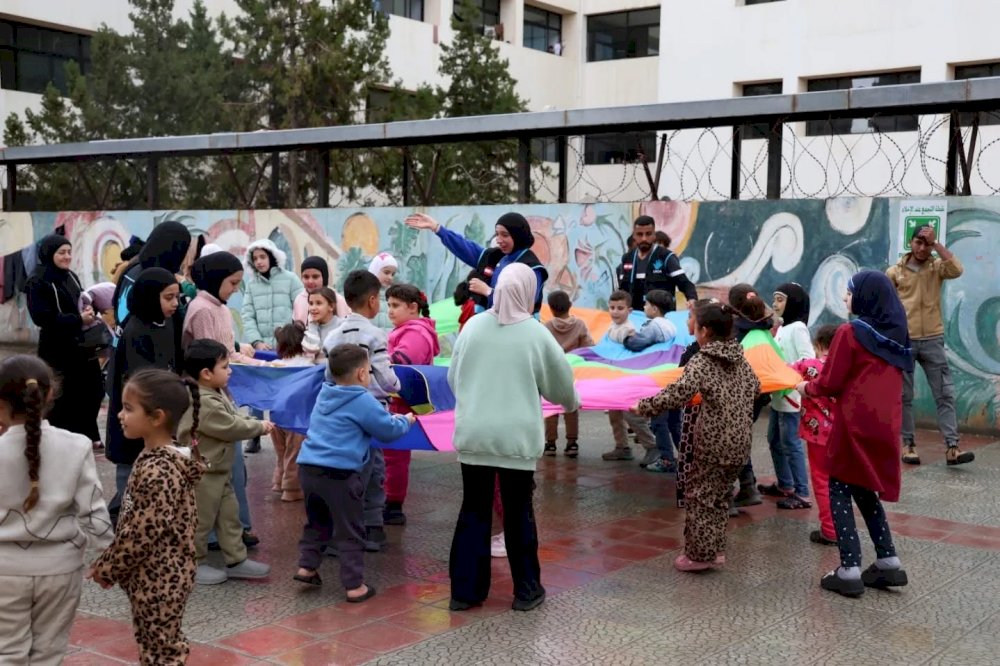 Hijazi and Municipal Council Members Accompany Minister of Social Affairs Haneen El Sayed on Inspection Visit to the Kuwaiti School Shelter for Displaced Families